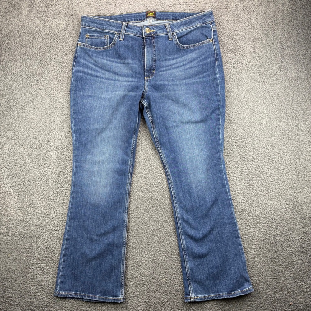 Lee Women's Jeans Sz 16C Mid Rise Bootcut‎ Blue Denim Stretch Pants